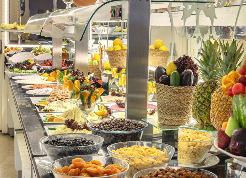 Buffet Photo