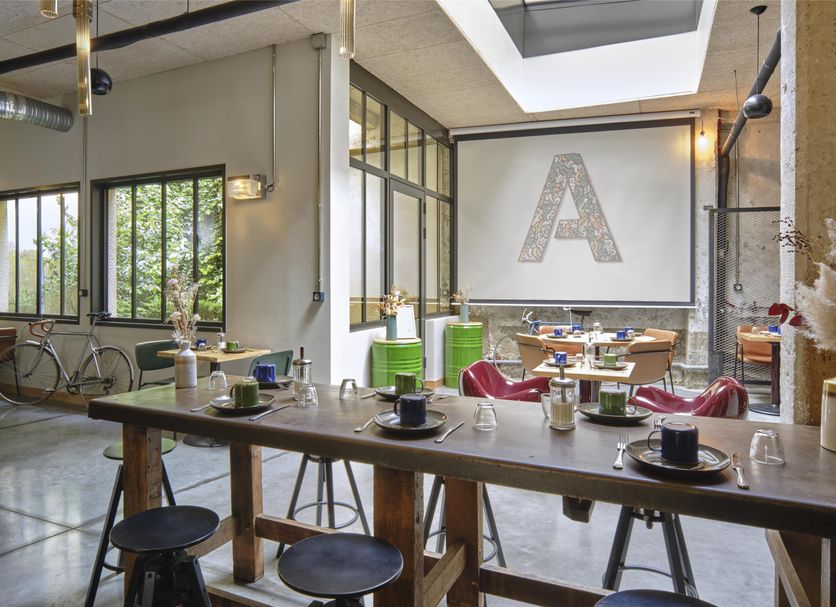Dining room Photo