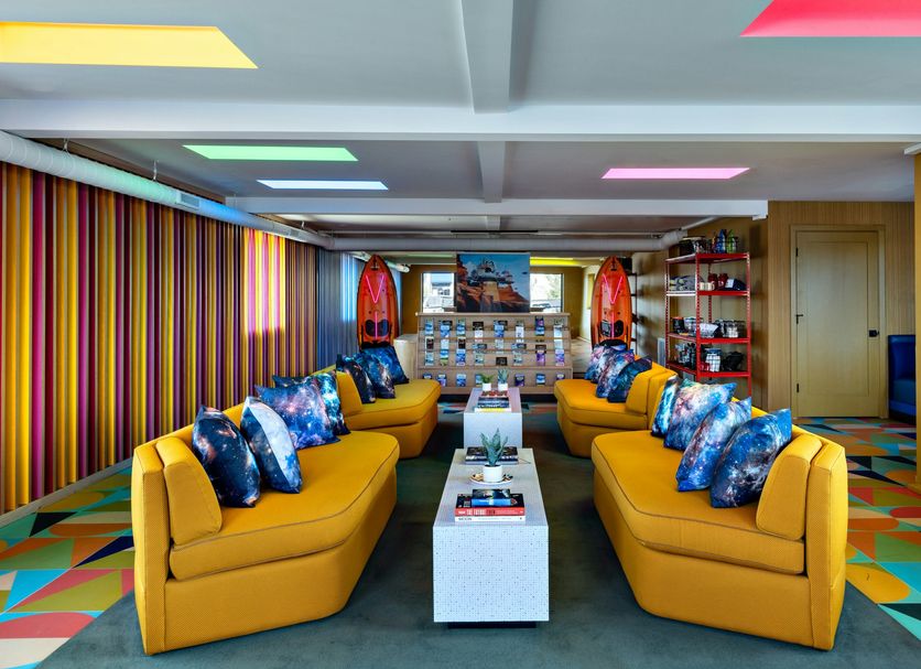 Lounge Photo