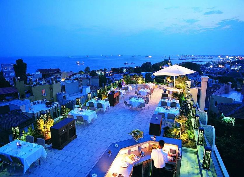 Restaurant Photo