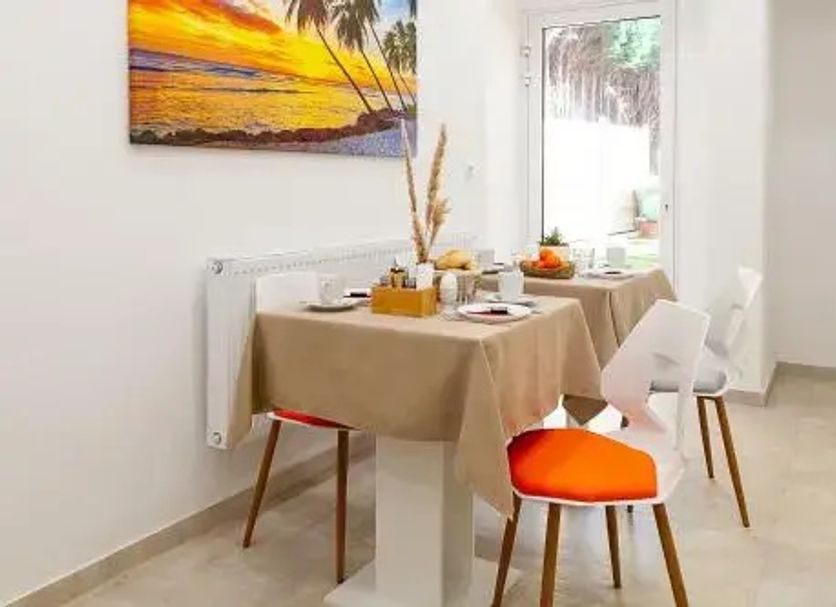Dining room Photo