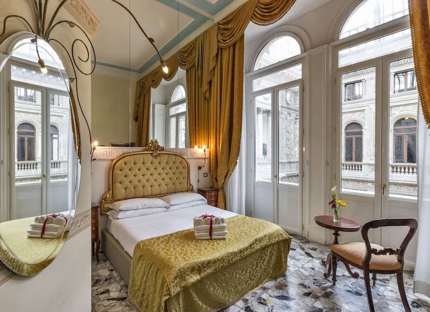 Bedroom Photo