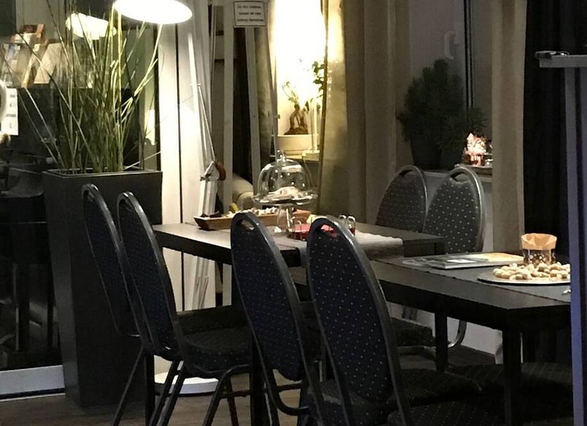 Dining room Photo