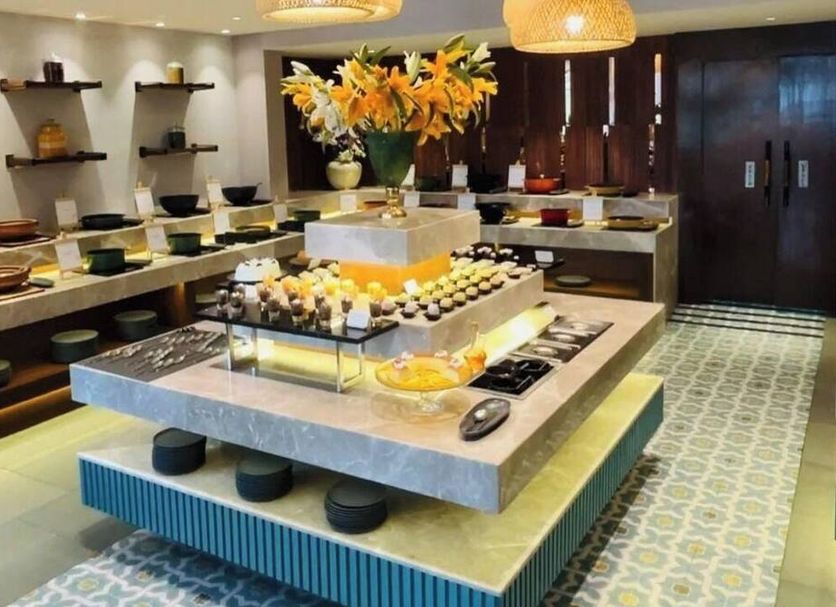 Buffet Photo