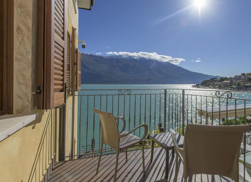 Balcony Photo