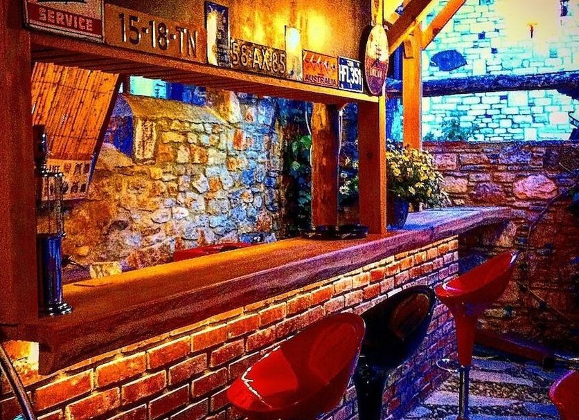 Bar Photo