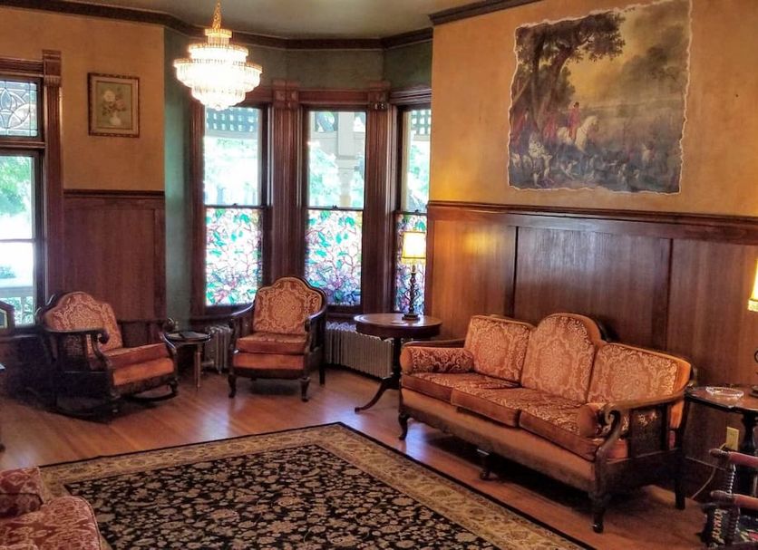 Lounge Photo
