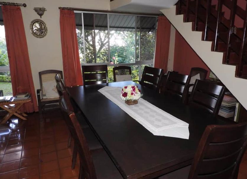 Dining room Photo