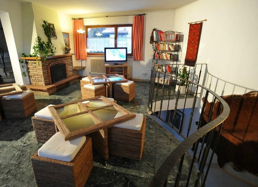 Lounge Photo