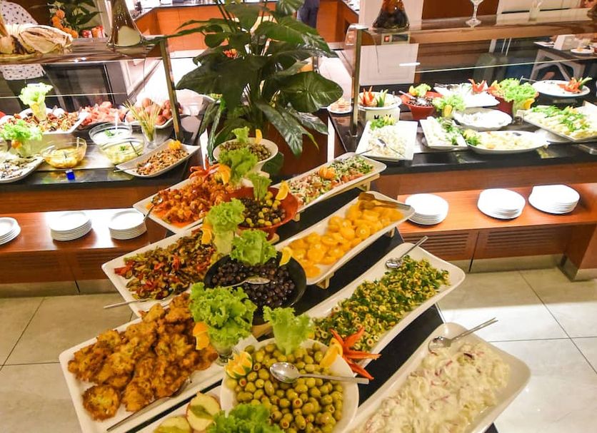 Buffet Photo