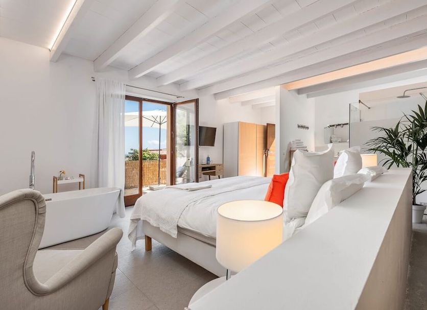 Bedroom Photo