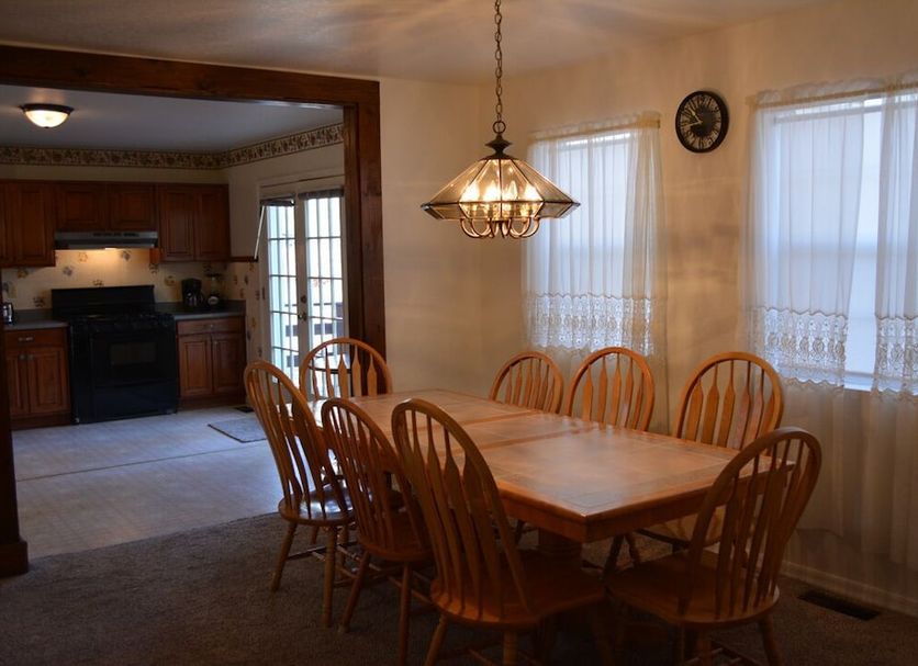 Dining room Photo