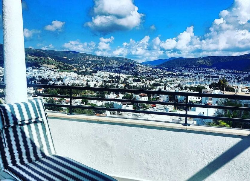 Balcony Photo