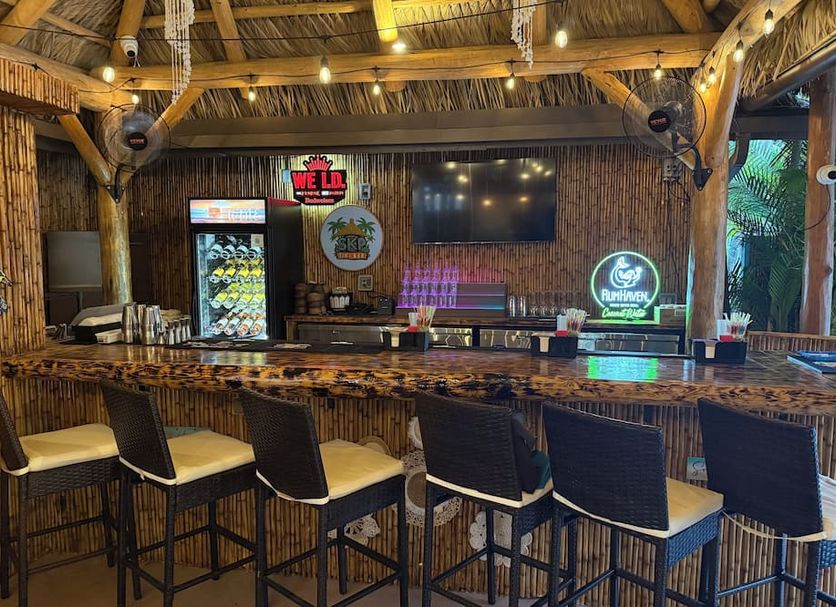 Bar Photo