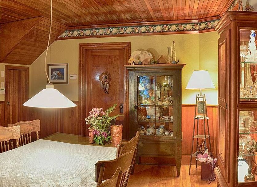 Dining room Photo