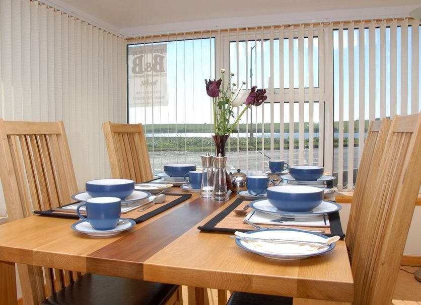 Dining room Photo