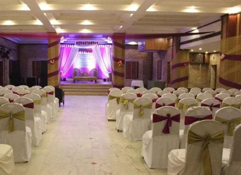 Banquet hall Photo