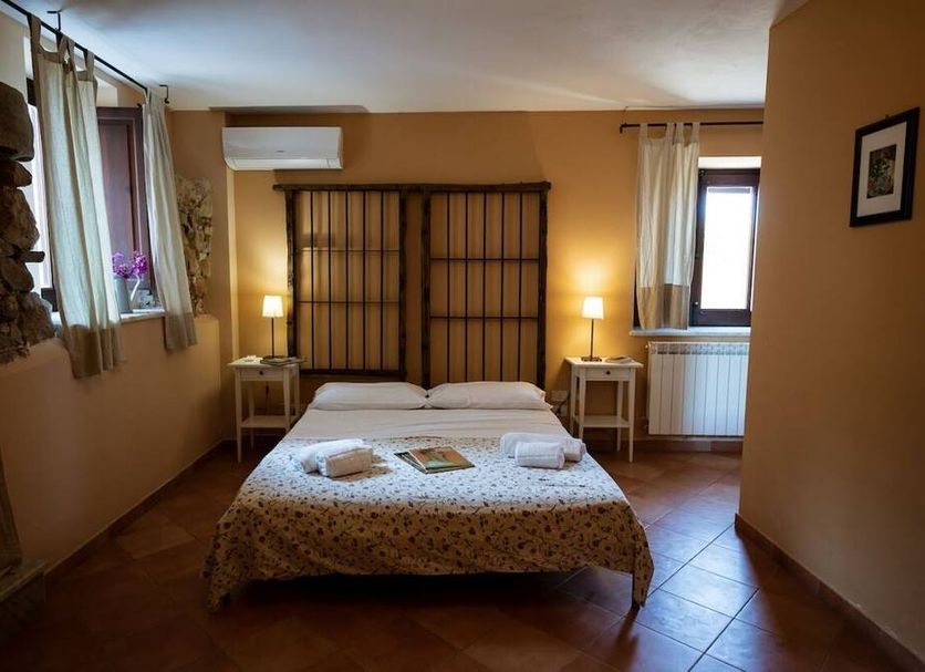 Bedroom Photo