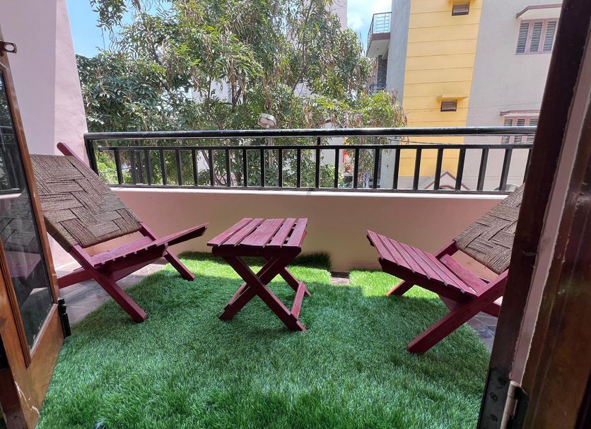 Balcony Photo