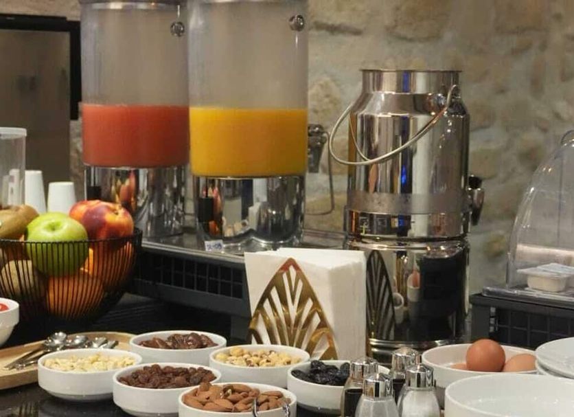 Buffet Photo