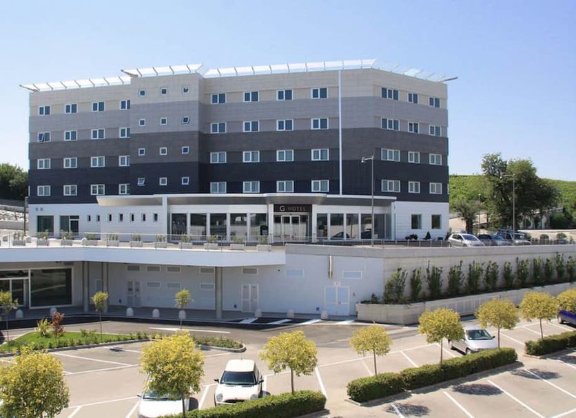 Building Photo