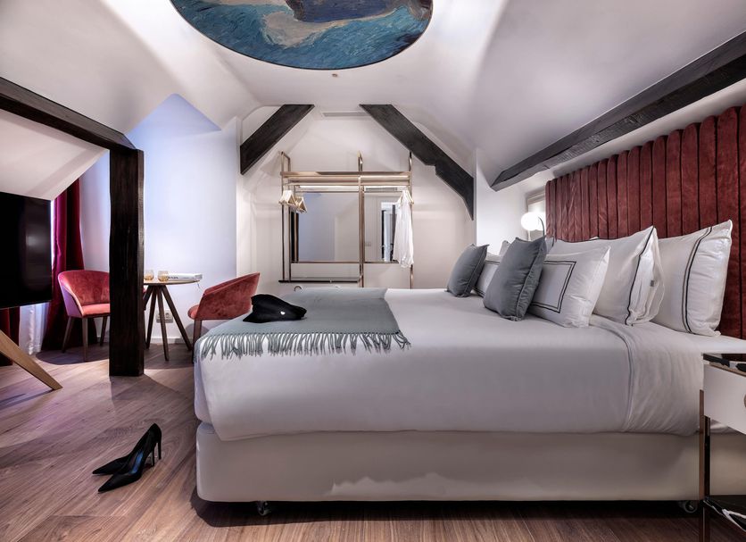 Bedroom Photo
