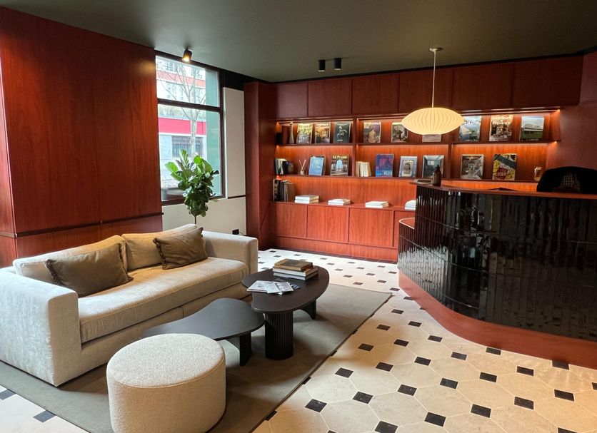 Lounge Photo