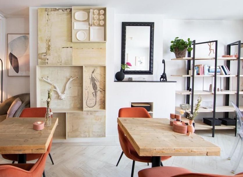 Dining room Photo