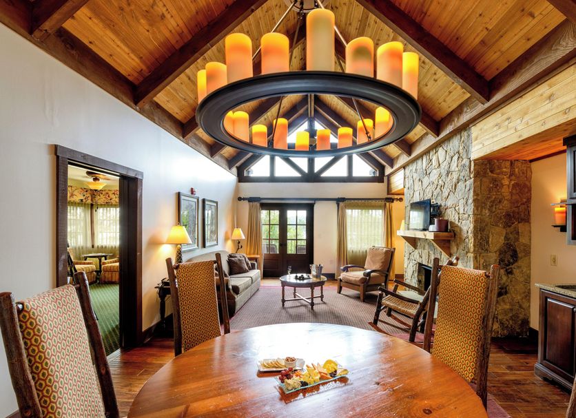 Dining room Photo