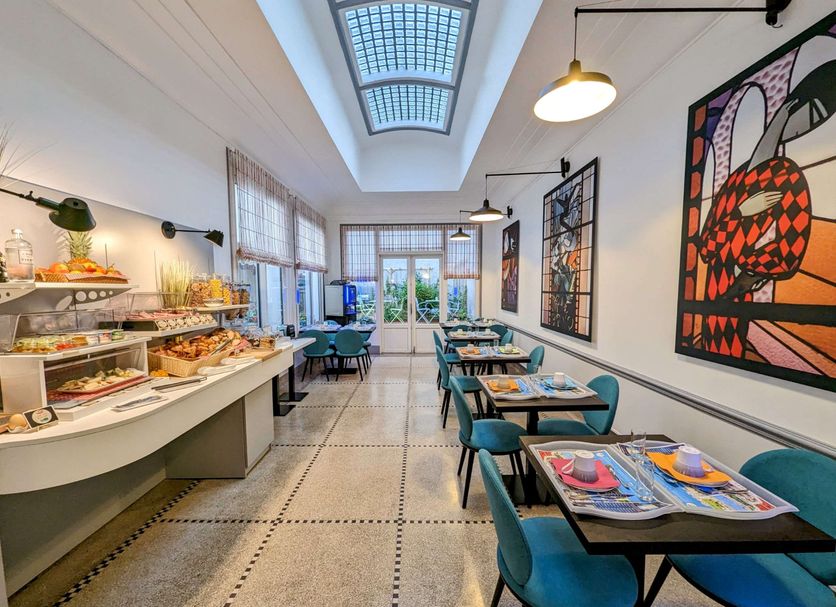 Restaurant Photo