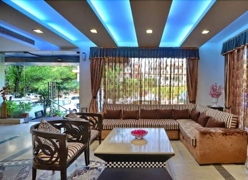 Lounge Photo