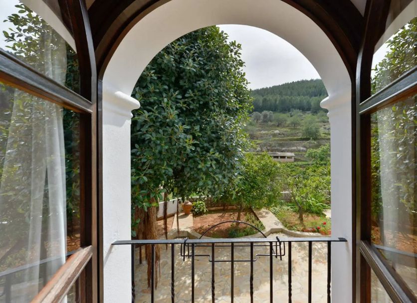 Balcony Photo