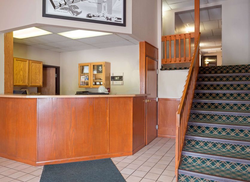Front desk Photo