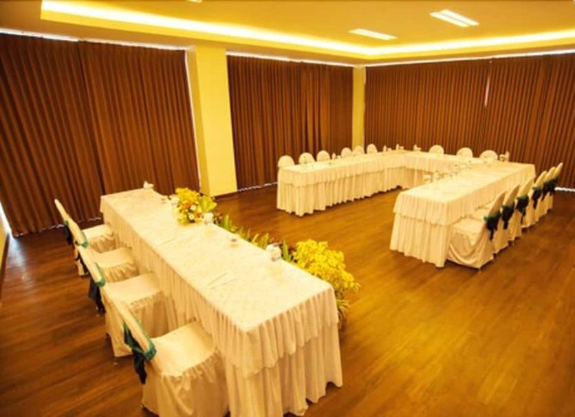 Conference room Photo