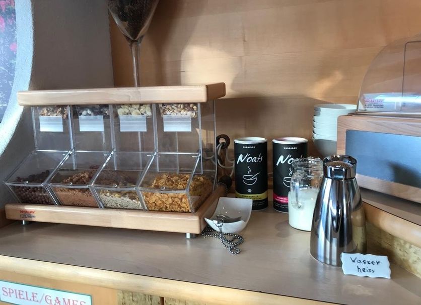 Buffet Photo