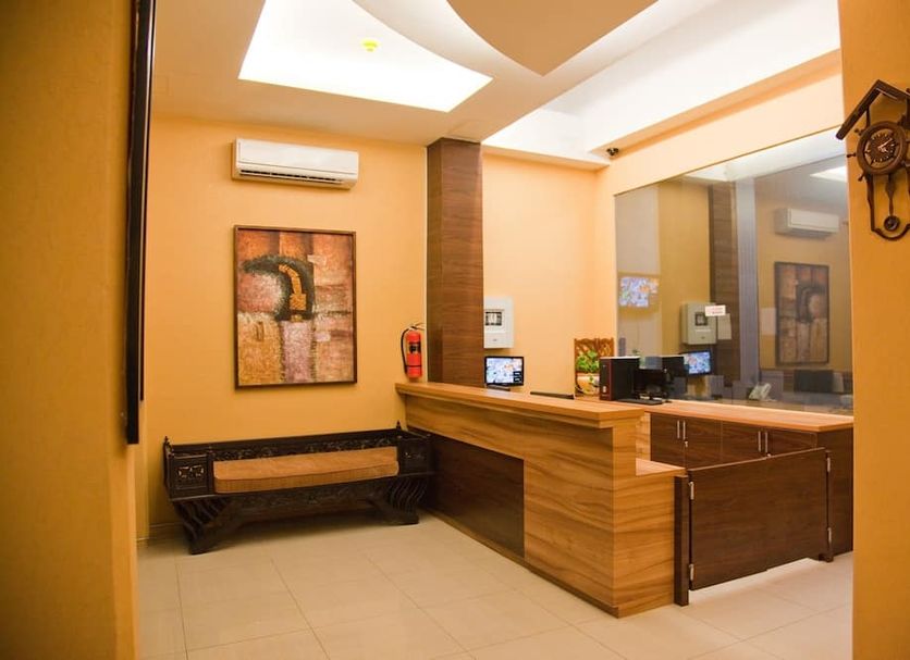 Front desk Photo
