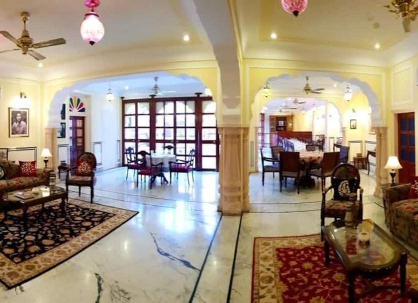 Lobby Photo