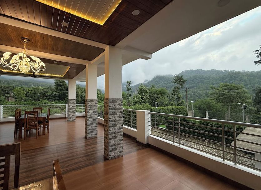 Balcony Photo