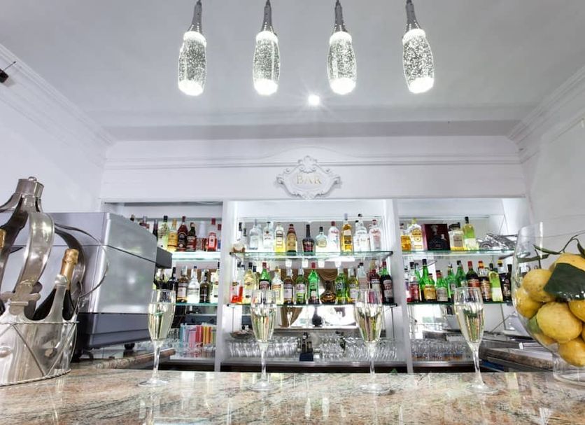 Bar Photo