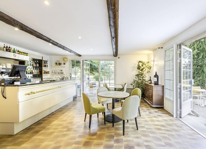 Dining room Photo