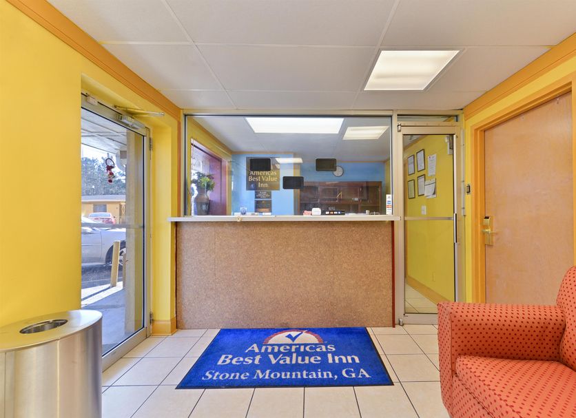 Front desk Photo