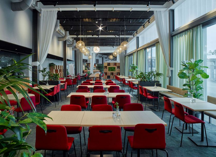 Restaurant Photo