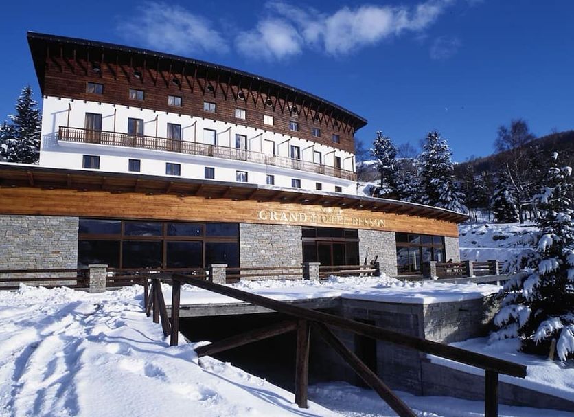 Building Photo