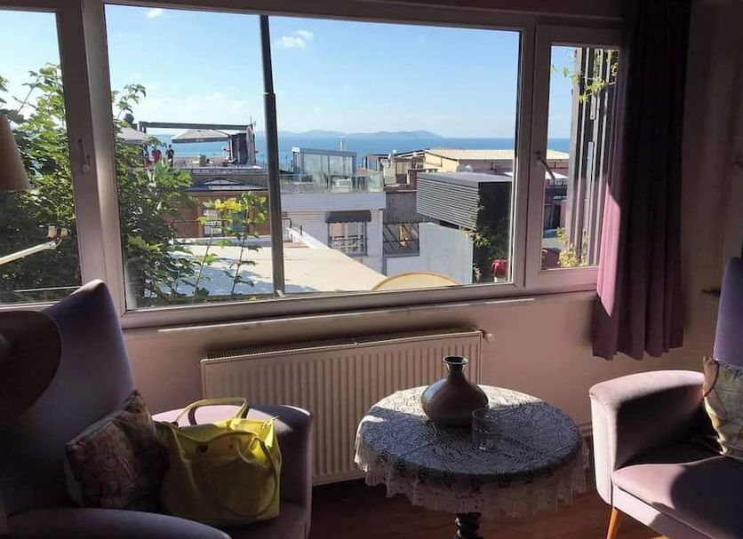 Balcony Photo