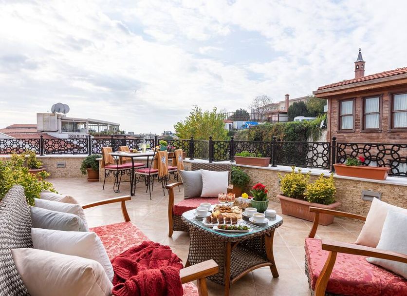 Balcony Photo