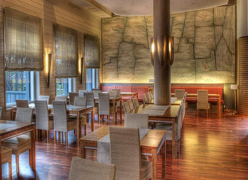 Restaurant Photo