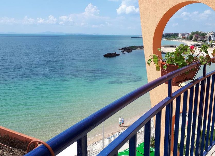 Balcony Photo