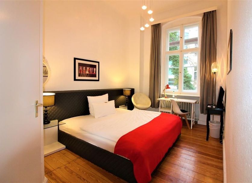 Bedroom Photo