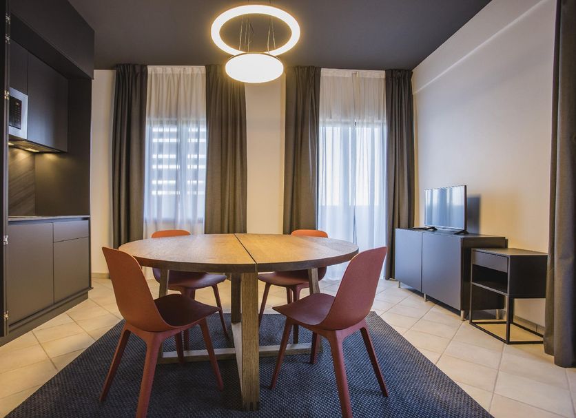Dining room Photo