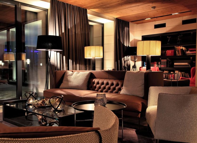 Lounge Photo